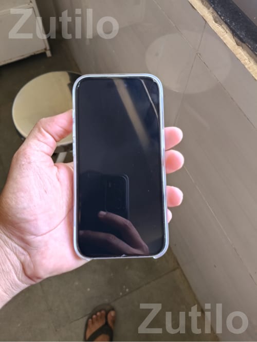 Apple iPhone 15 128GB with Box and Charger - Mobile Phones - Keshod - Image 2