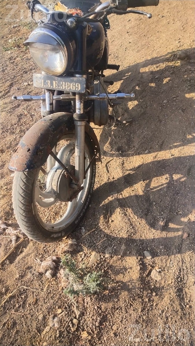 Diesel Bullet Motorcycle in Running Condition Diesel Bullet Motorcycle in Running Condition
