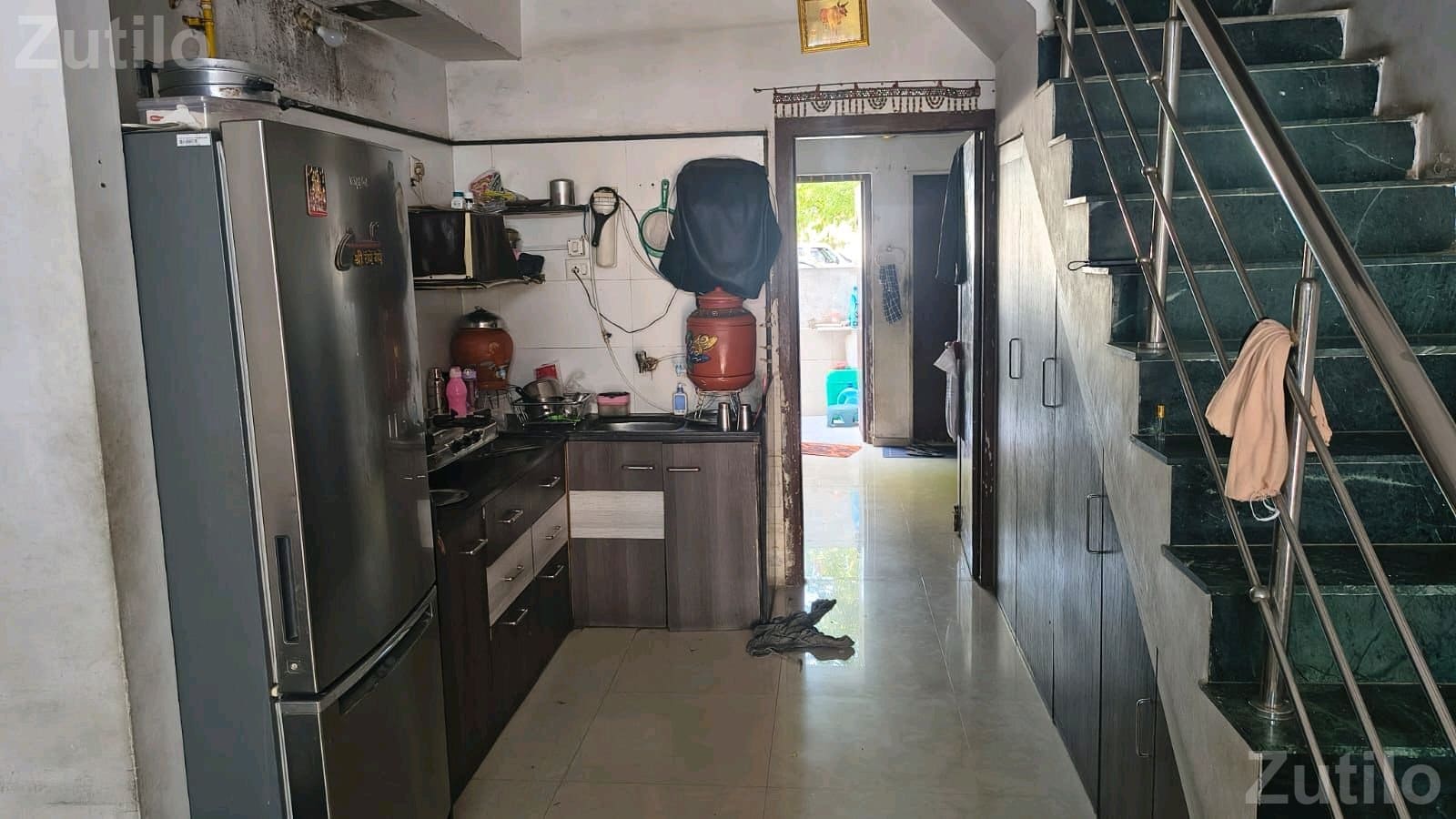 3BHK Duplex Tenament Fully Furnished House - House for Sale - Rajkot City - Image 5
