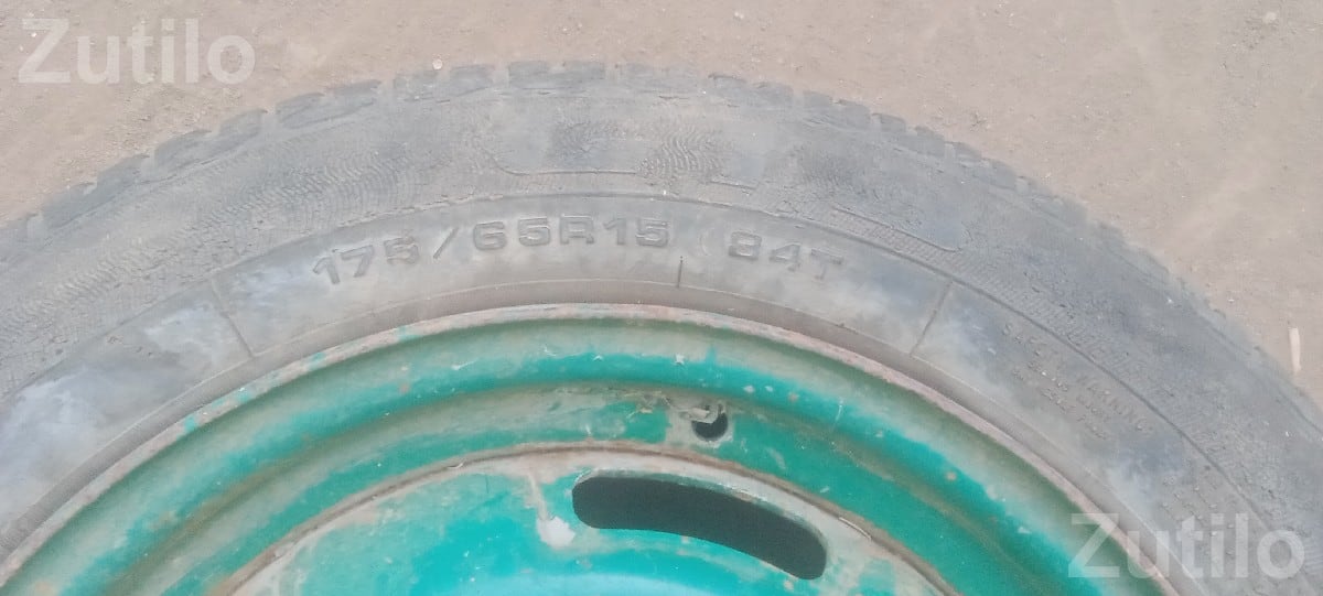 Used Car Tyre 175/65R15 for Sale Used Car Tyre 175/65R15 for Sale