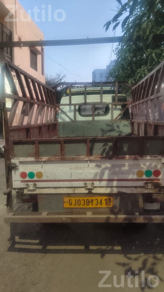 Tata Intra V10 Loading Truck 2022 - Trucks & Lorries - Rajkot City - Image 4
