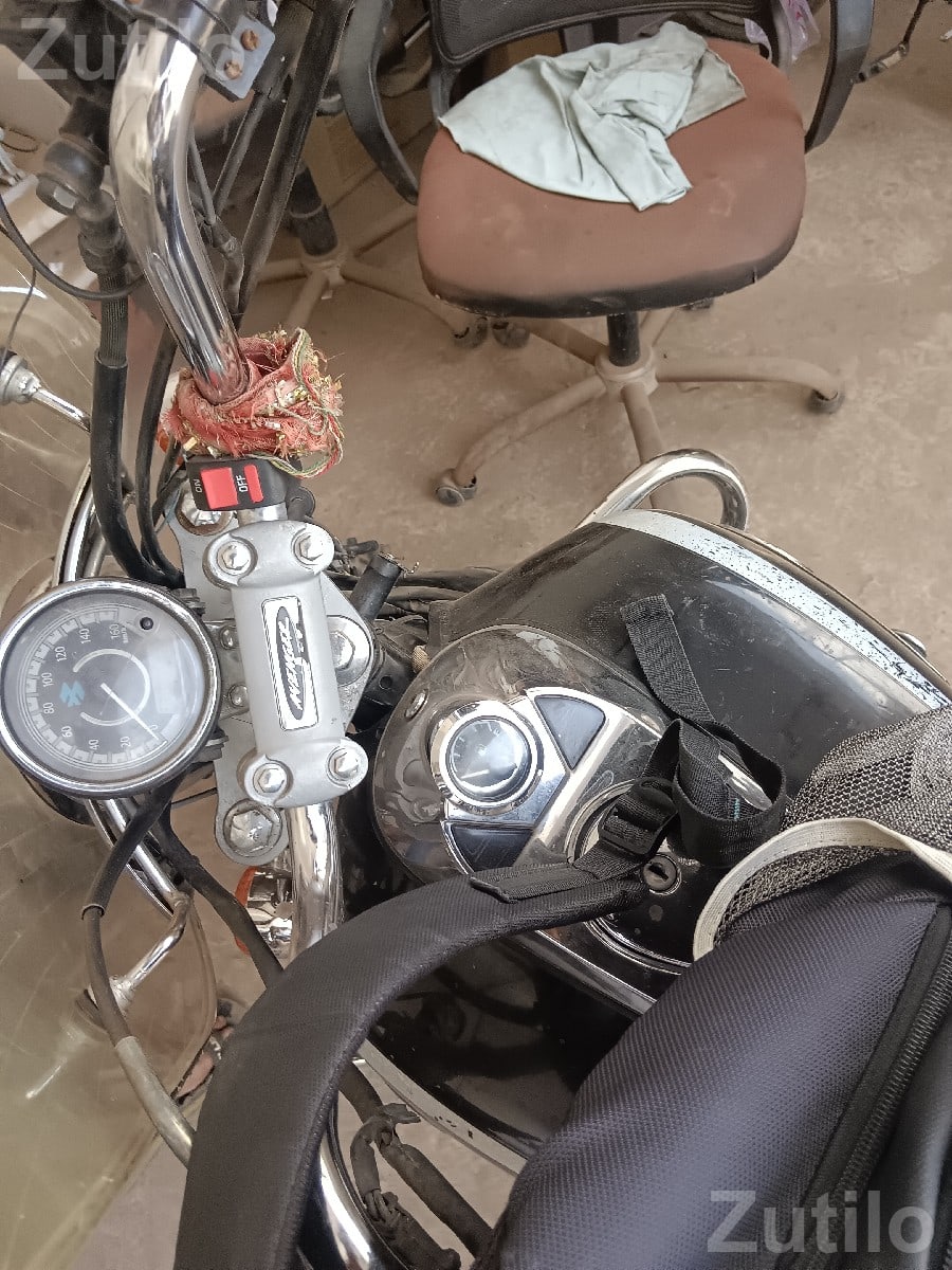 Bajaj Avenger Motorcycle with Front Windshield - Bikes - Rajkot City - Image 2