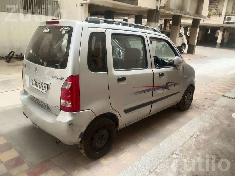2009 Maruti Suzuki Car with Power Steering - Cars - Ahmedabad City - Image 3