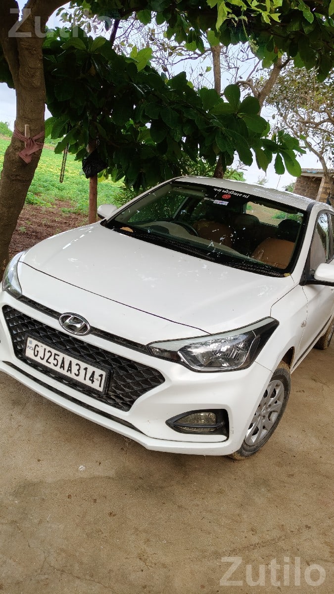 Hyundai i20 Petrol 2019 29000 Km Hyundai i20 Petrol 2019 29000 Km