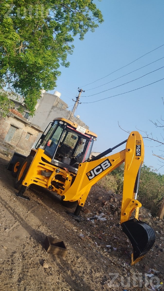 JCB 3DX Backhoe Loader 2014 Model - Construction Vehicles - Rajkot City - Image 3