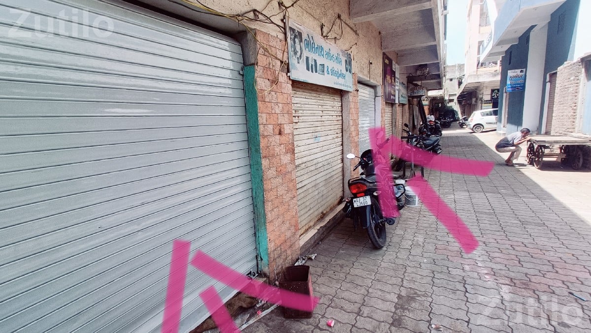 2 Commercial Shops for Sale in Complex - દુકાનો - ખંભાળિયા - Image 2