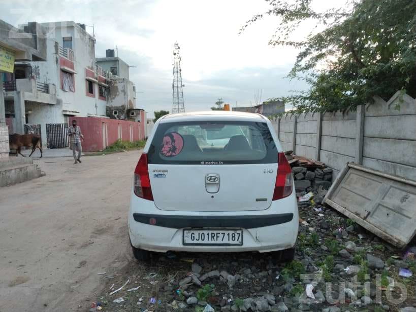 Hyundai i10 Magna 2014 Car - કાર - રાજકોટ શહેર - Image 2