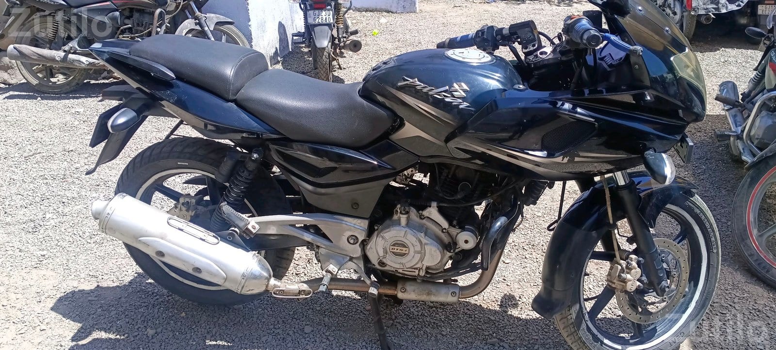 Baja pulser 220 cc company condition 3 owner - બાઇક્સ - જુનાગઢ - Image 5