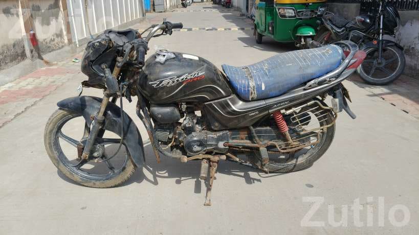 Hero Honda HF Deluxe 2013 Bike - Bikes - Daskroi - Image 3