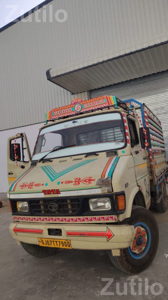 Tata 407 Truck 2006 Model - ટ્રક અને લોરી - સાણંદ - Image 5