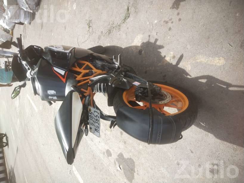 2015 KTM RC 200 Bike Second Owner - બાઇક્સ - સુરત શહેર - Image 5