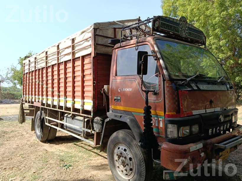 Eicher 2011 Goods Truck in Good Condition - ટ્રક અને લોરી - પાદરા - Image 4