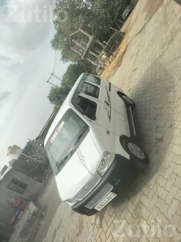 2017 Maruti Suzuki Eeco 5 Seater CNG Petrol - કાર - જુનાગઢ - Image 3