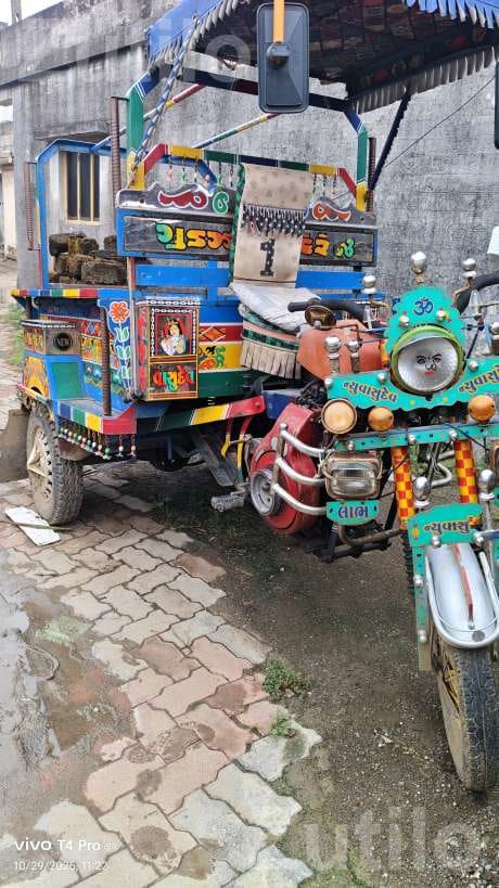 2015 Passenger Auto Rickshaw with New Tyres 2015 Passenger Auto Rickshaw with New Tyres