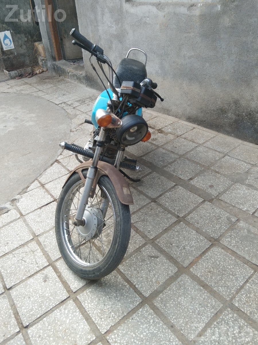 Suzuki Max 100 Motorcycle