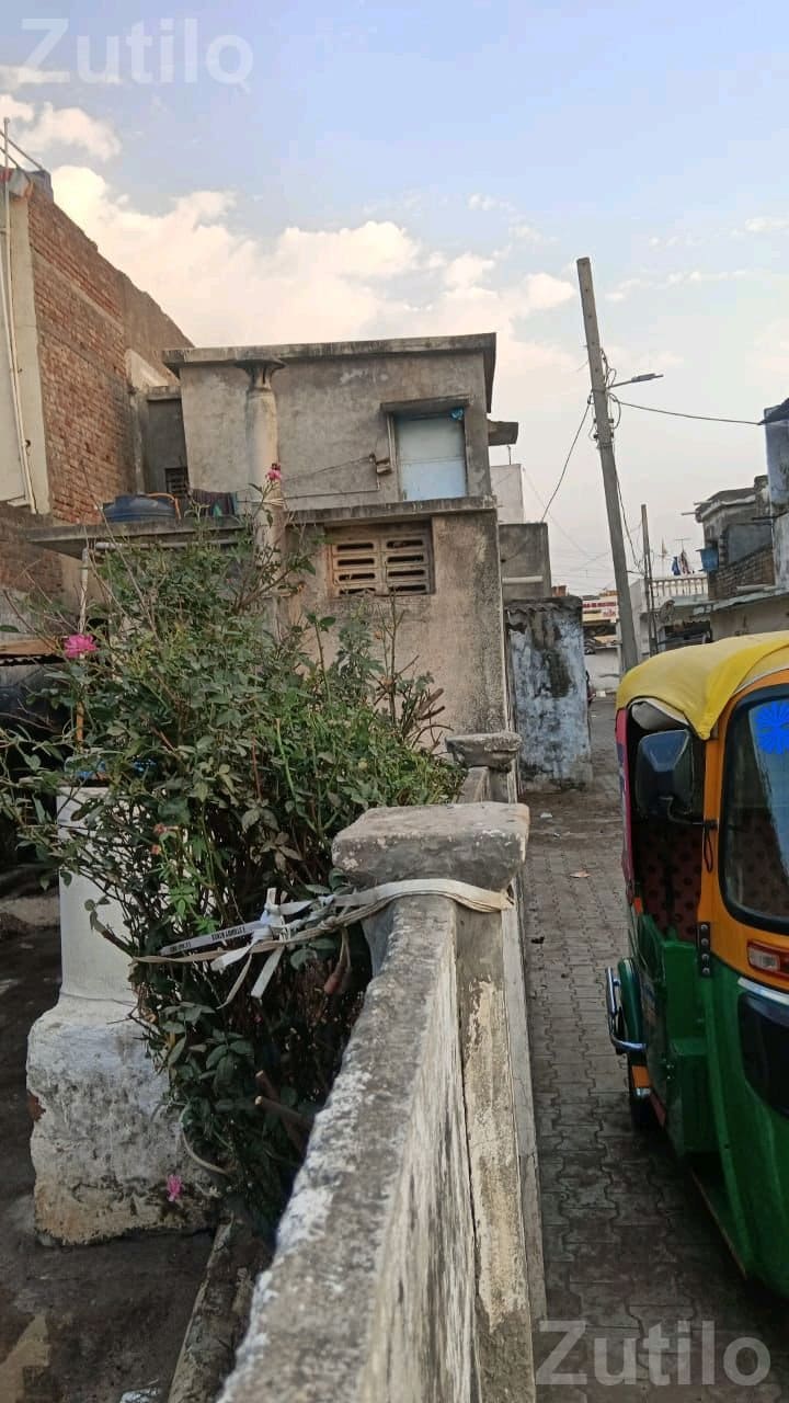 EWS 752 TLAJA ROAD NIYAR - House for Sale - Bhavnagar City - Image 2