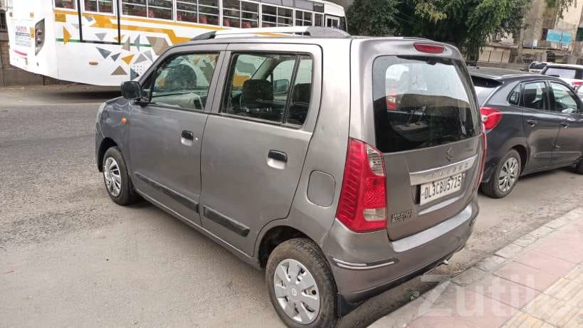 Maruti Suzuki WagonR 2013 CNG First Owner Maruti Suzuki WagonR 2013 CNG First Owner