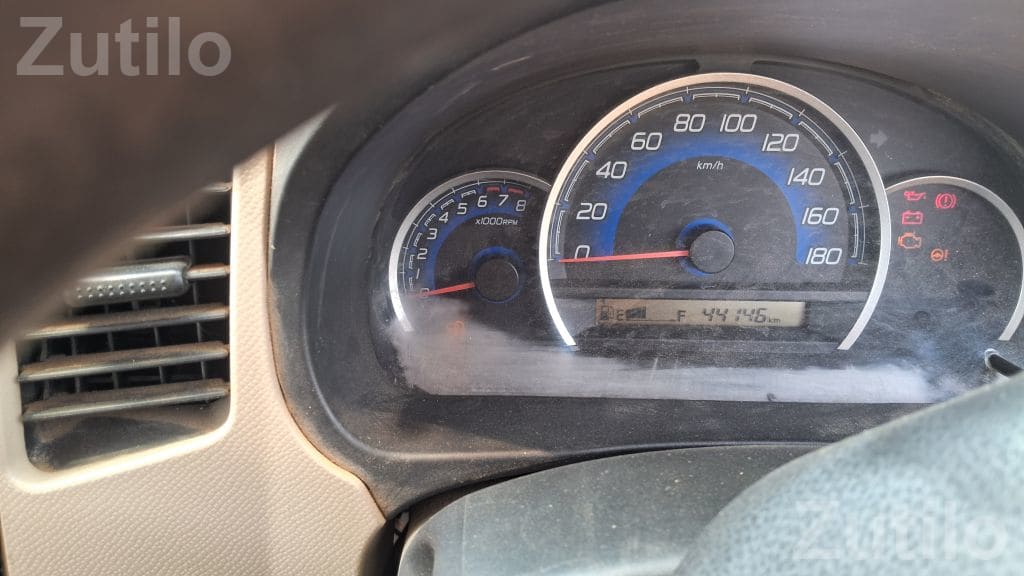 Maruti Suzuki WagonR VXI 2018 Petrol - કાર - થરાદ - Image 4