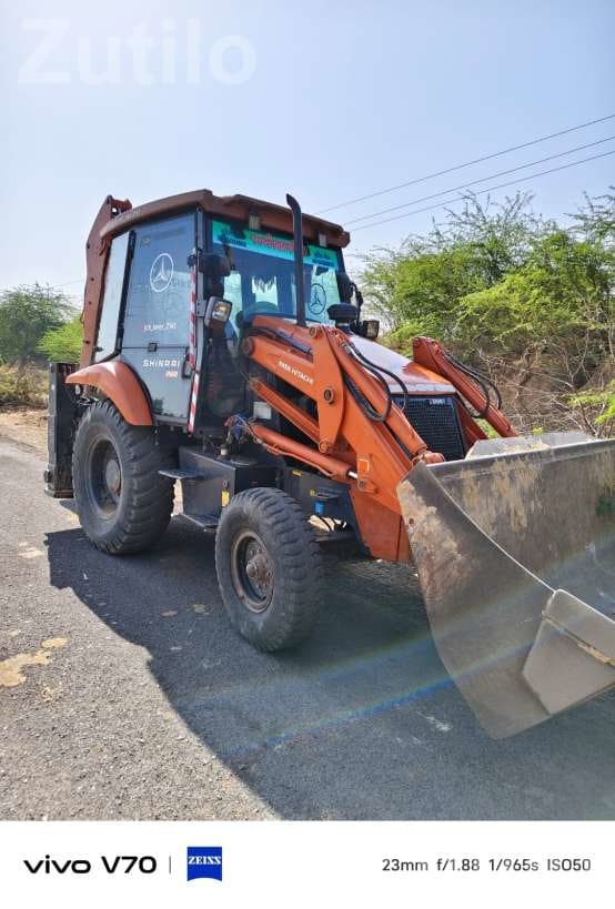 JCB Hitachi 2023 Excavator Machine - બાંધકામના વાહનો - કાંકરેજ - Image 3