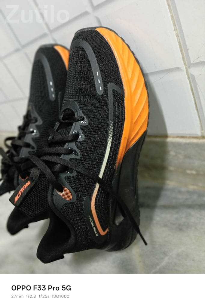 Sports Shoes Size 10 Black and Orange - ફૂટવેર - પાલનપુર - Image 3
