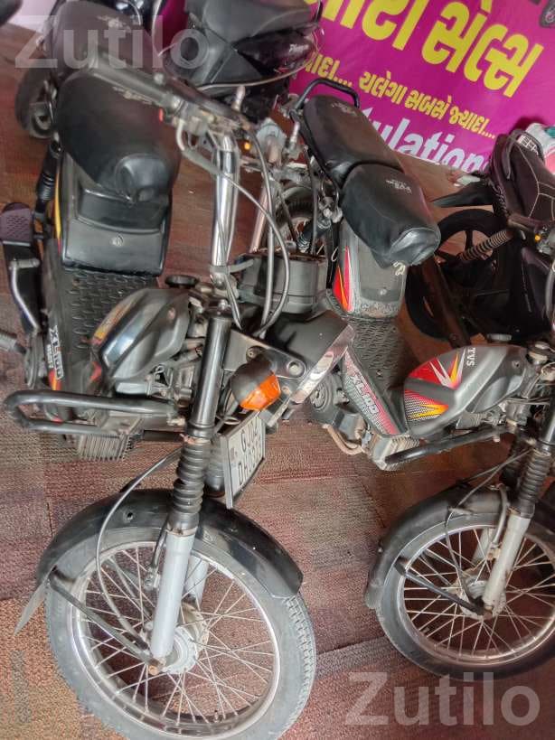 TVS XL 100 2019 Self Start Moped TVS XL 100 2019 Self Start Moped