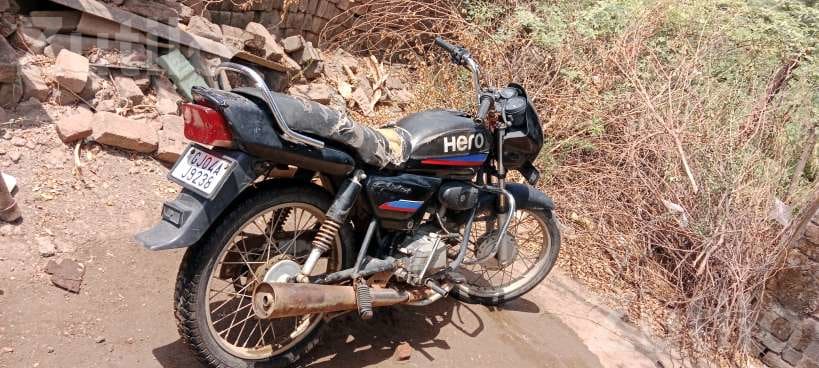 2012 Motorcycle with Papers Available - બાઇક્સ - ભાવનગર શહેર - Image 4