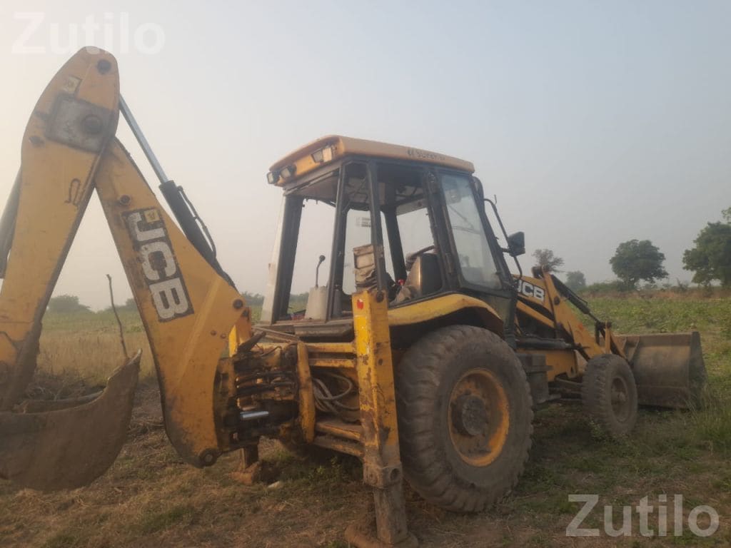 JCB 3DX 2011 Backhoe Loader - બાંધકામના વાહનો - વલ્લભીપુર - Image 3