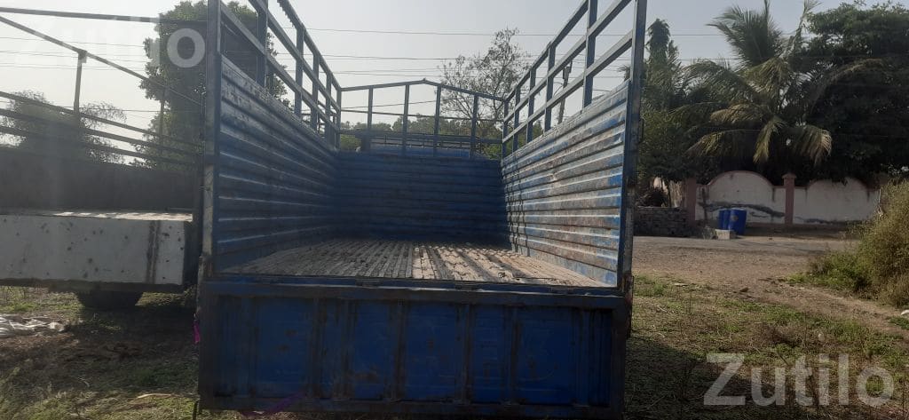Eicher 1085 Cargo Truck 2011 17 Feet Eicher 1085 Cargo Truck 2011 17 Feet