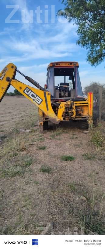 2011 Kirloskar JCB Backhoe Loader - બાંધકામના વાહનો - લાલપુર - Image 2