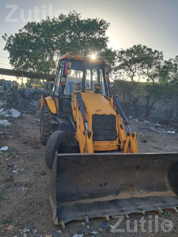 2011 JCB Backhoe Loader in Running Condition - બાંધકામના વાહનો - જામજોધપુર - Image 5