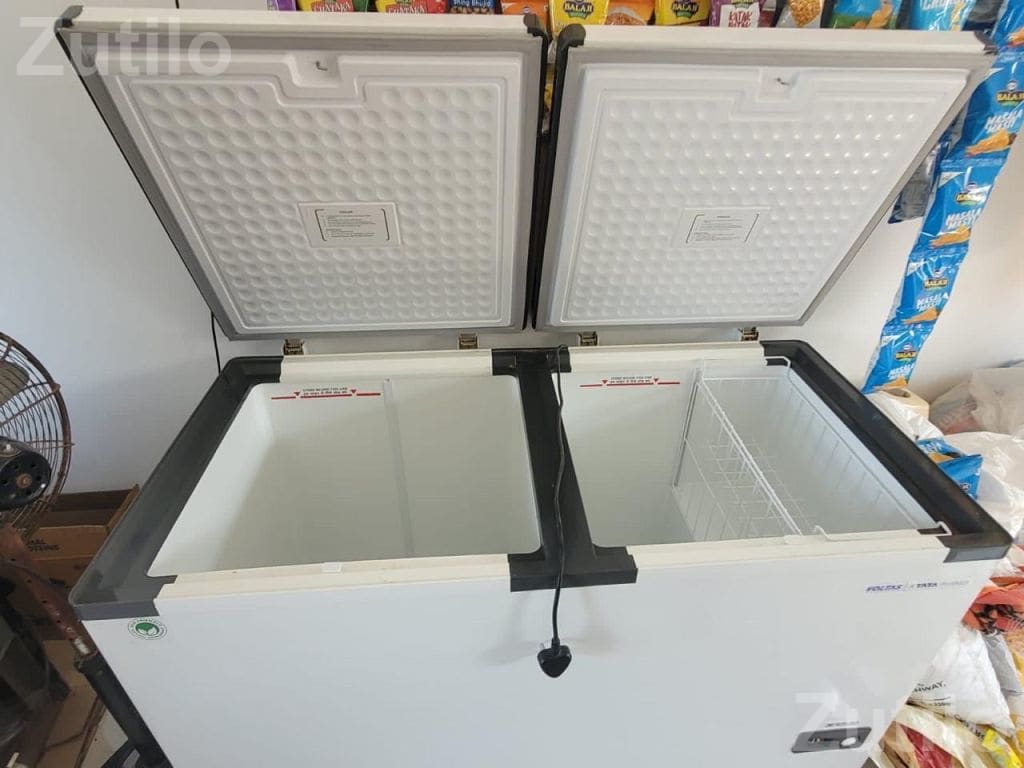 Double Door Ice Cream Freezer 2 Years Old Double Door Ice Cream Freezer 2 Years Old