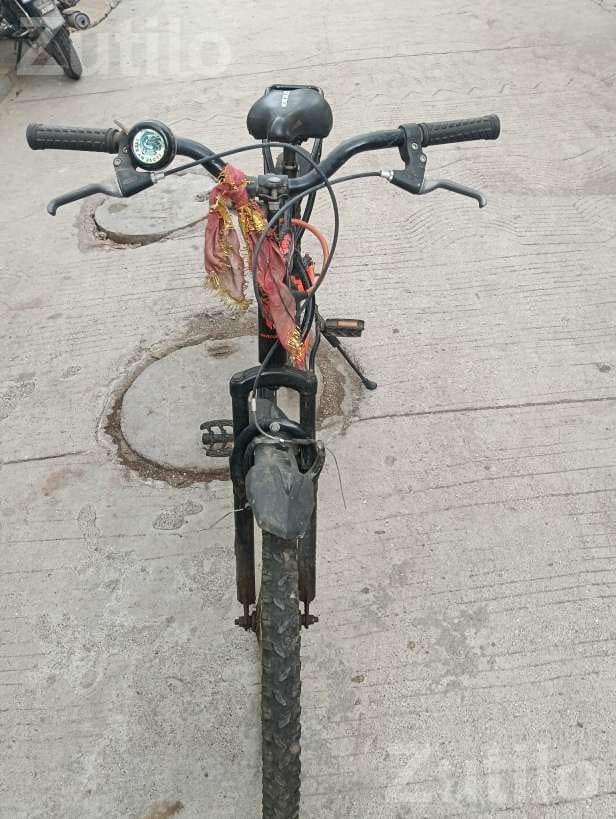 Adult Bicycle in Good Condition - પુખ્ત વયના માટે સાયકલ - જામજોધપુર - Image 2
