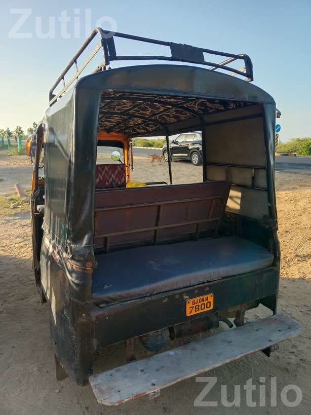 2013 Auto Rickshaw with VIP Number - ઓટો રિક્ષા - દ્વારકા - Image 2
