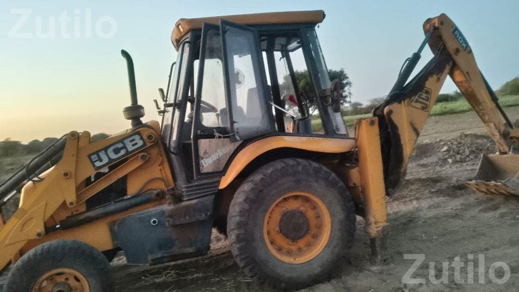 JCB 3DX Backhoe Loader 2008 Model - બાંધકામના વાહનો - ખંભાળિયા - Image 3