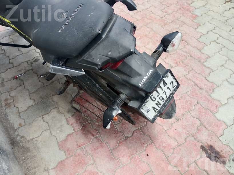 2018 Honda Bike Second Owner - બાઇક્સ - ઊના - Image 3