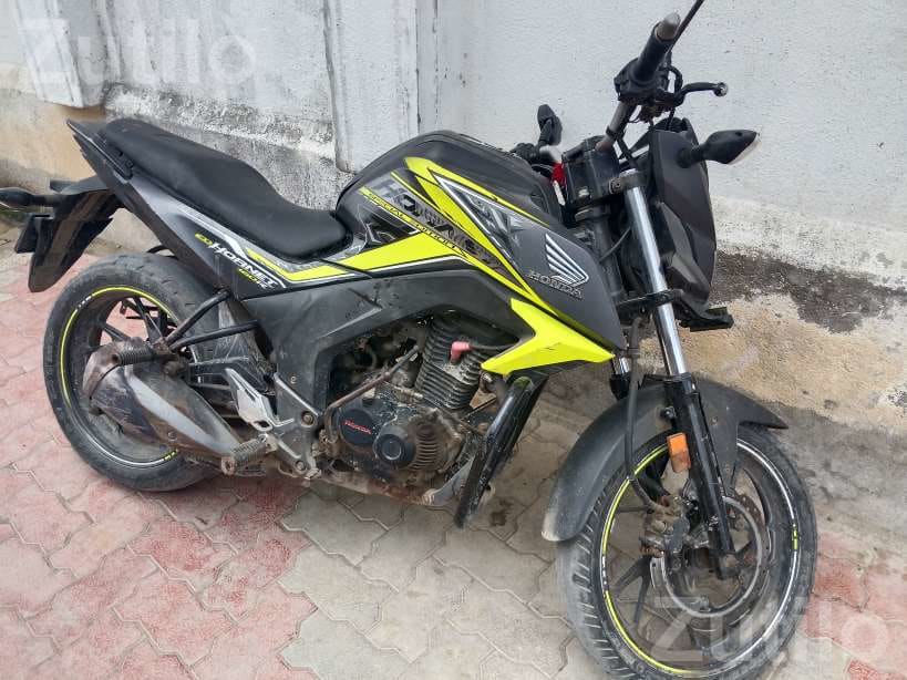 2018 Honda Bike Second Owner - બાઇક્સ - ઊના - Image 4