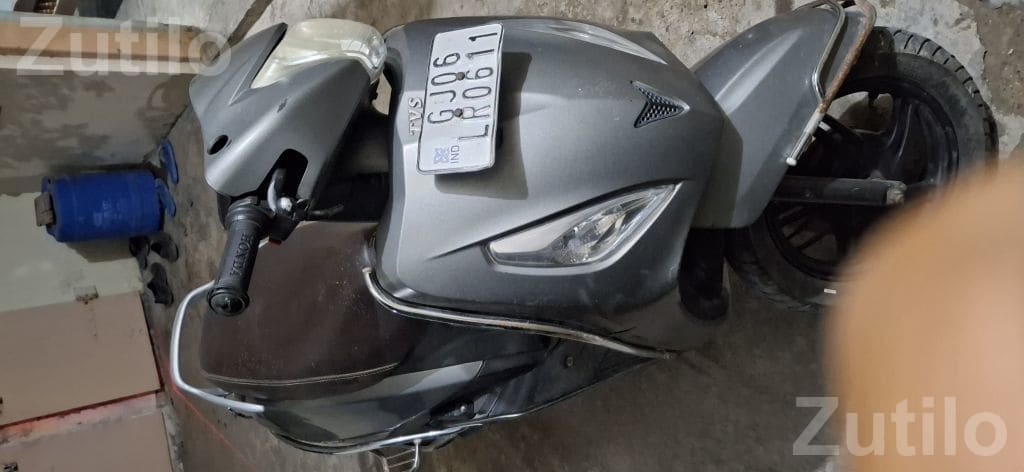 TVS Jupiter Scooter 2018 Model - Bikes - Kodinar - Image 3