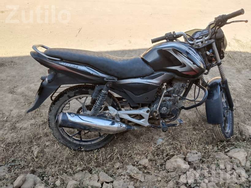 Bajaj Discover 2013 Bike with 2 New Tyres - બાઇક્સ - કોડીનાર - Image 2