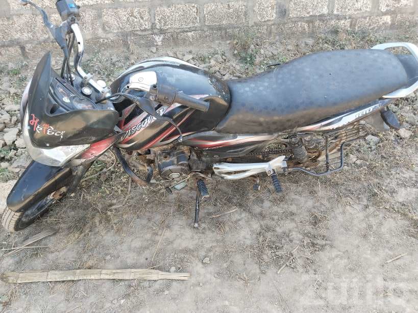 Bajaj Discover 2013 Bike with 2 New Tyres - બાઇક્સ - કોડીનાર - Image 4
