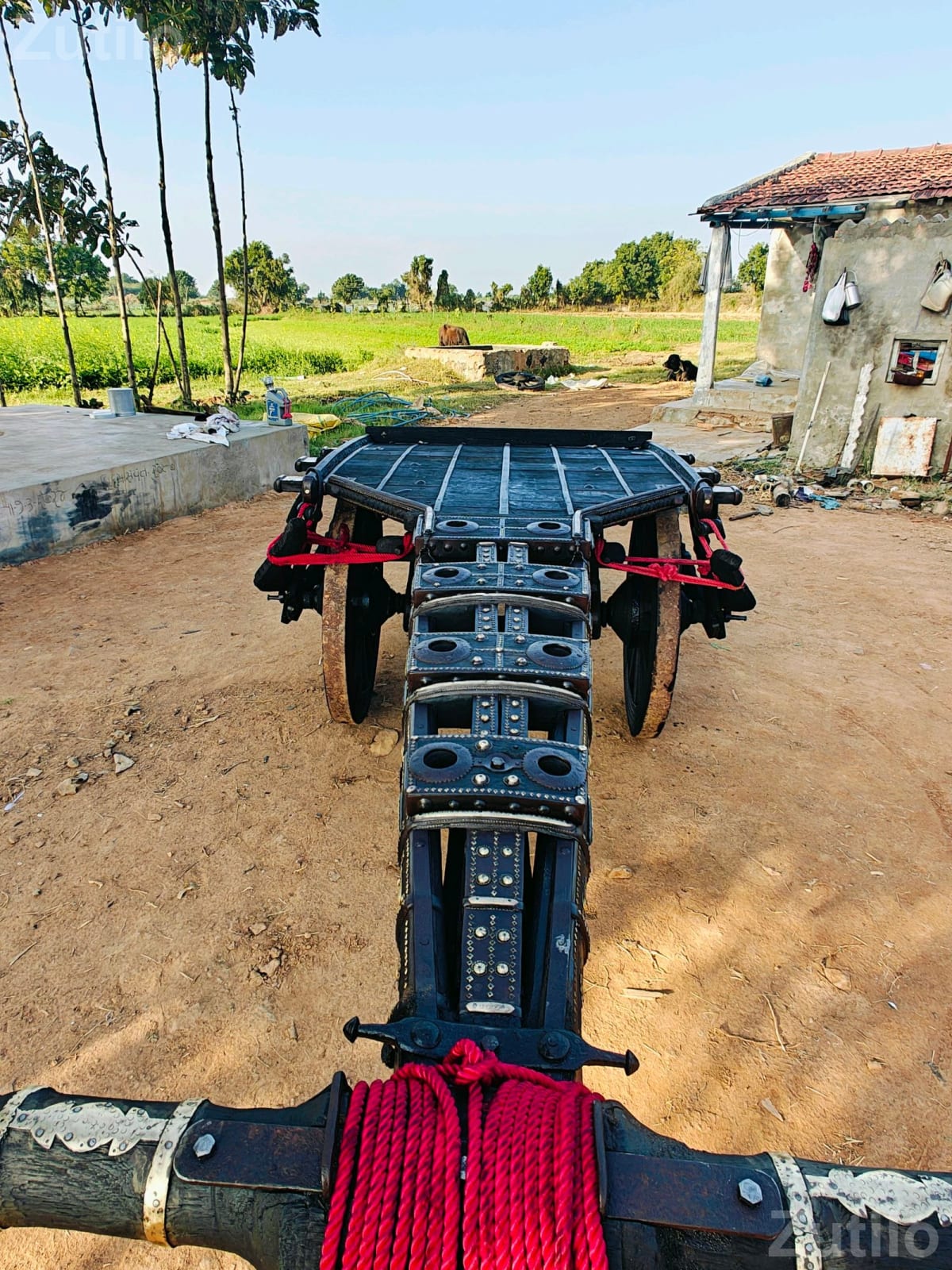 Antique Kutchi Bullock Cart Wooden Brass Work - પ્રોગ્રામ માટેની વસ્તુઓ - ભુજ - Image 4