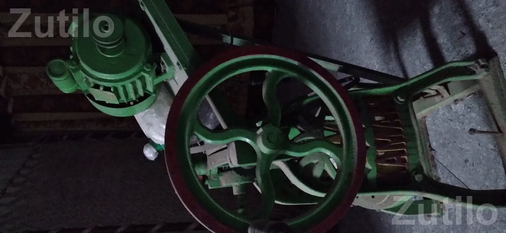Motor Fitted Belt Driven Machine Motor Fitted Belt Driven Machine