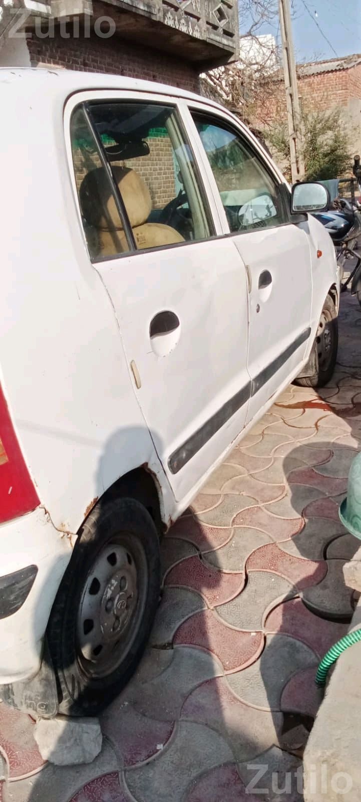 Hyundai Santro with Power Windows and Central Lock - Cars - Palanpur - Image 3
