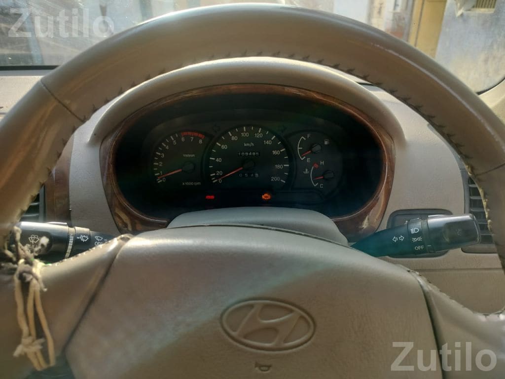 Hyundai Accent 2011 Car - કાર - સુરેન્દ્રનગર શહેર - Image 3