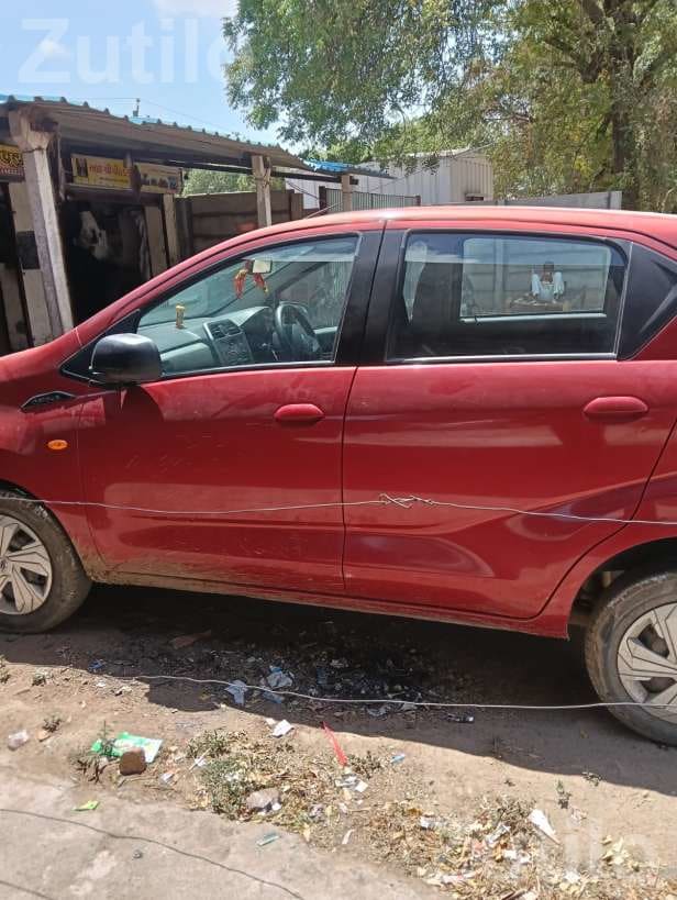 Datsun Redi-GO 2021 Red Hatchback - કાર - વઢવાણ - Image 3