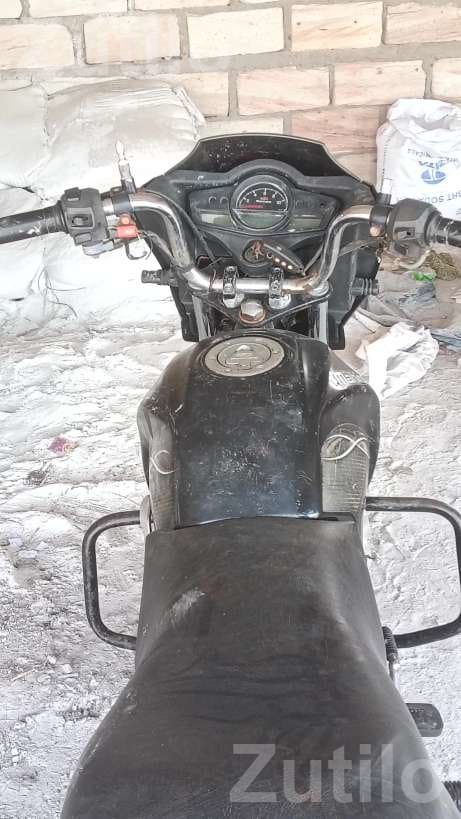 2014 Mahindra Bike for Sale - બાઇક્સ - સુરેન્દ્રનગર શહેર - Image 2