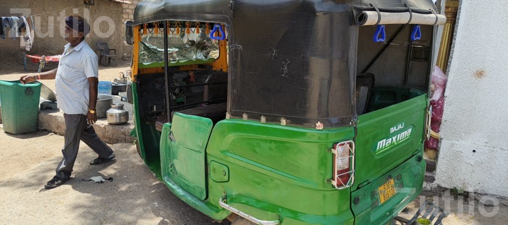 2019 Bajaj Maxima Auto Rickshaw - Auto Rickshaws - Surendranagar City - Image 4
