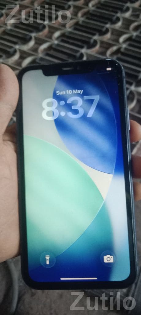 Apple iPhone with Changed Display and Battery - Mobile Phones - Surendranagar City - Image 4