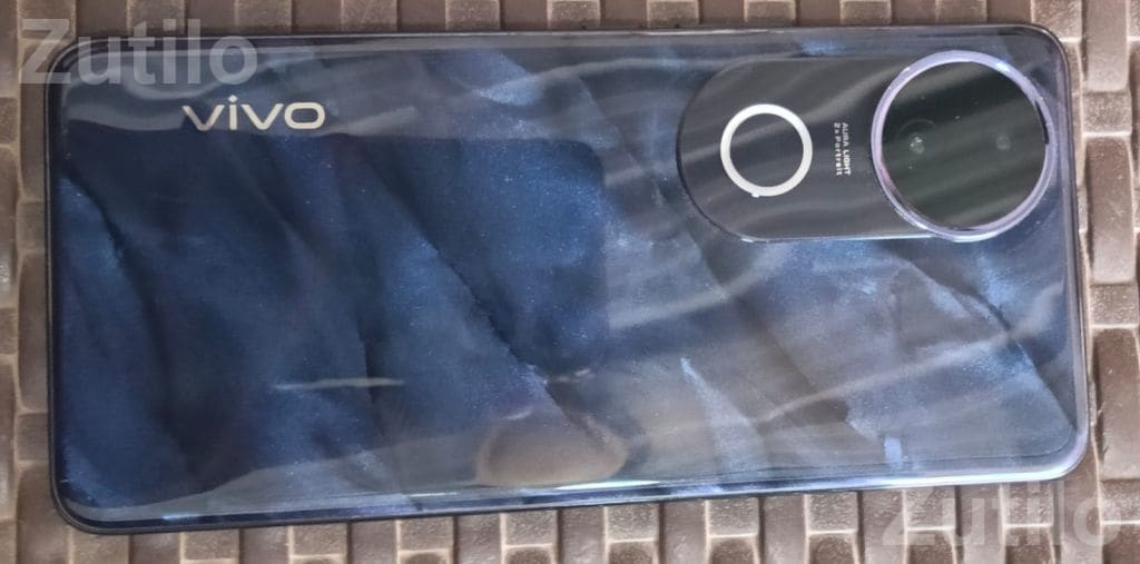 Vivo V50e 5G 8GB 128GB Smartphone - મોબાઇલ ફોન - સુરેન્દ્રનગર શહેર - Image 2
