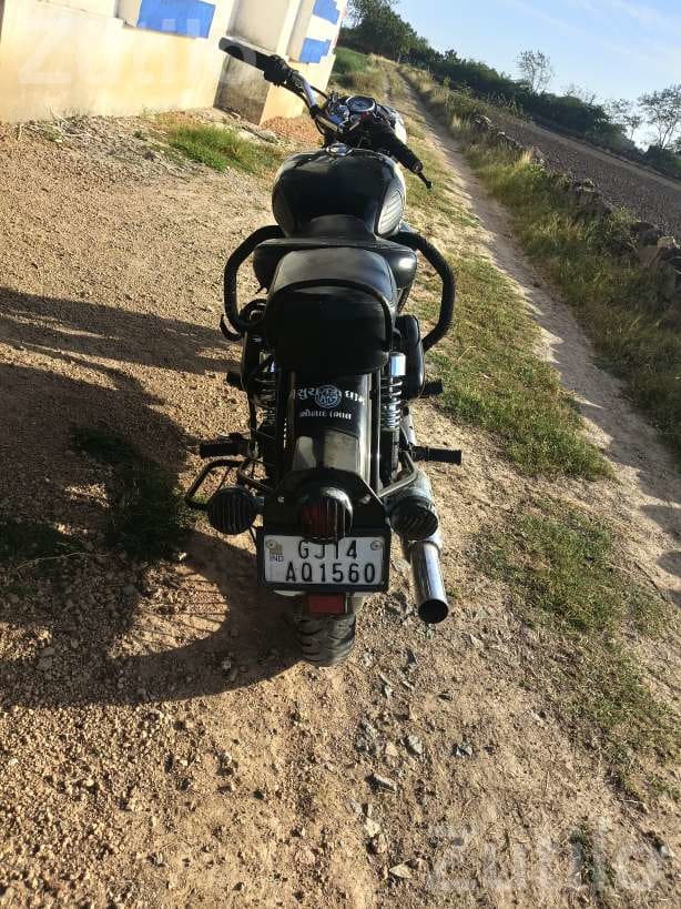 Royal Enfield Bullet Classic 2019 Petrol Royal Enfield Bullet Classic 2019 Petrol