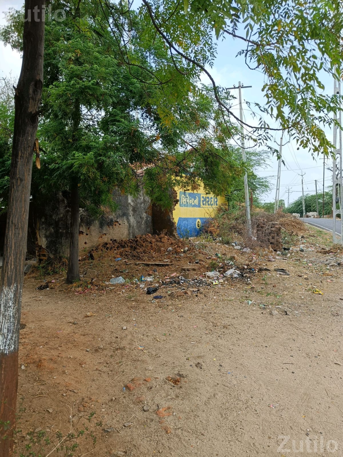 Non-Agricultural Road Touch Land 25000 Sq Ft - જમીન અને પ્લોટ - ગોધરા - Image 5